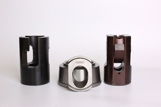Fluid End Parts Drilling Rig Mud Pump Parts Equipped With Inner Sleeve Constructed From High Chromium Casting Iron Offering Long Term